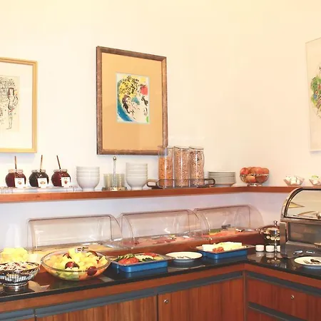 Venusberghotel-2