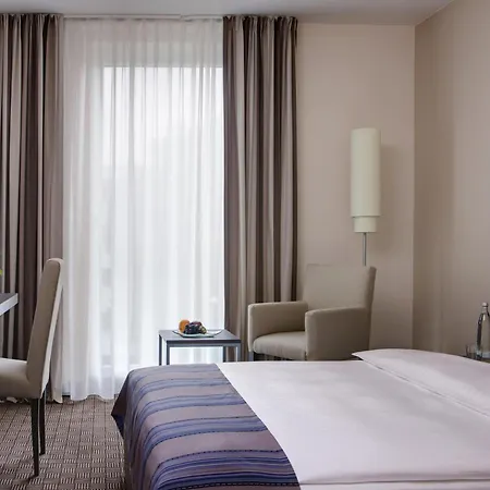Intercityhotel Bonn City-3